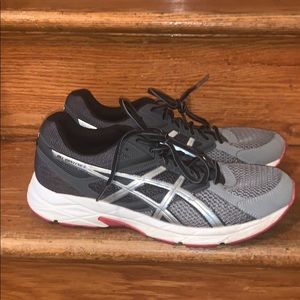 ASICS men’s running shoes size 10